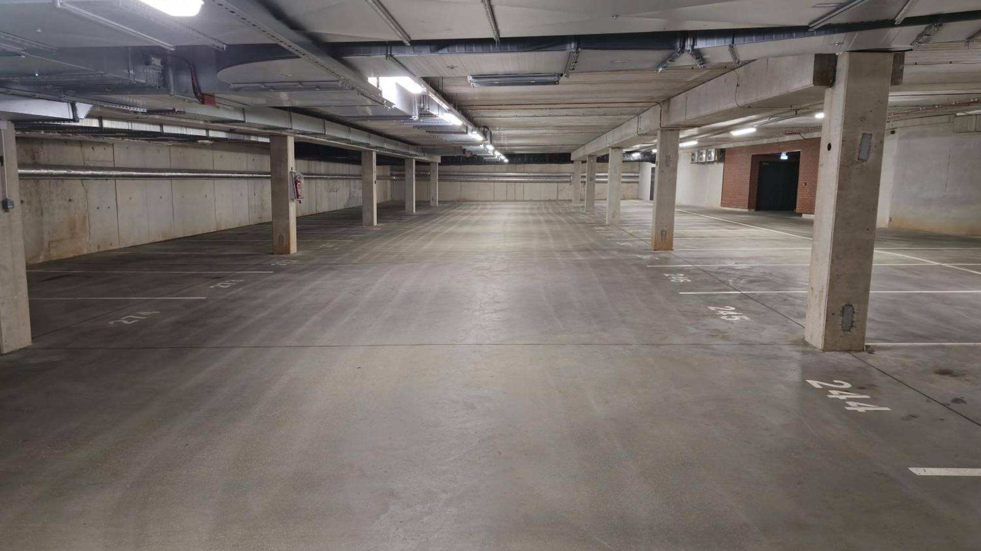Artisa Riia Str 20A Luxury 2Br Penthouse Apartment Tartu Buitenkant foto